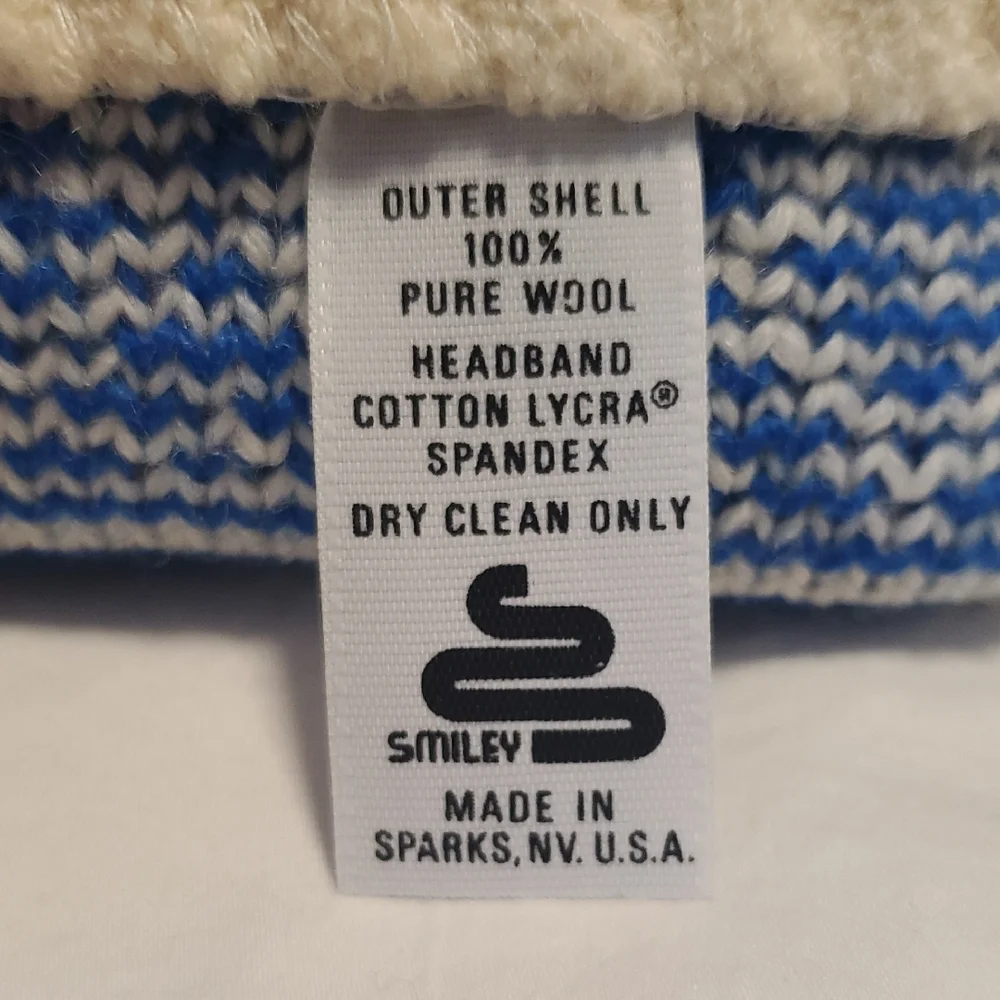 Vintage, Smiley, Pure Wool Hat, Blue and White, Pom Pom, Kids, NWT